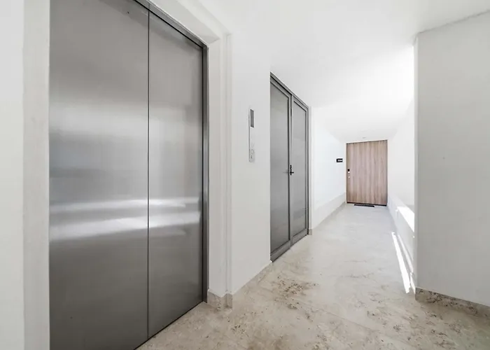 Brand New Pet-friendly - Private Pool *